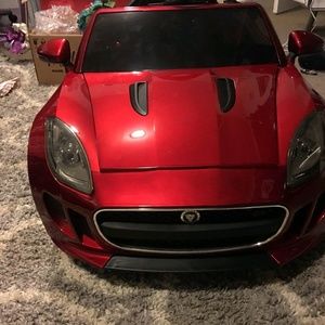 Meet your Posher, Leslie